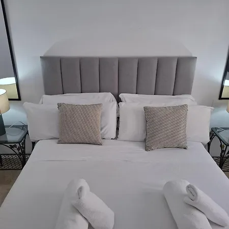 Tourist House San Eloy Apartment Seville