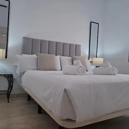 Apartment Tourist House San Eloy Seville